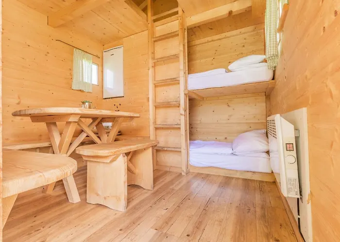 Dom wakacyjny Almdorado *